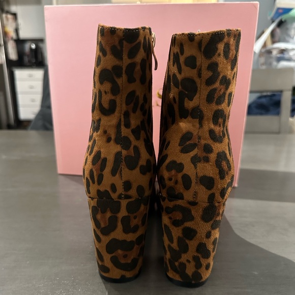 SMASH Chiku Chunky Heels - Picture 6 of 7